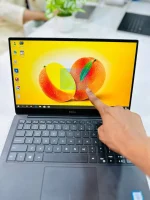 Dell XPS 13 9380 | Core i7 8th Gen | 16GB RAM | 256GB SSD | 13.3″ 4K Touch Display Laptop - Image 3